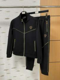 Picture of Versace Sweater Suits _SKUVersaceM-3XLkdtr34742815